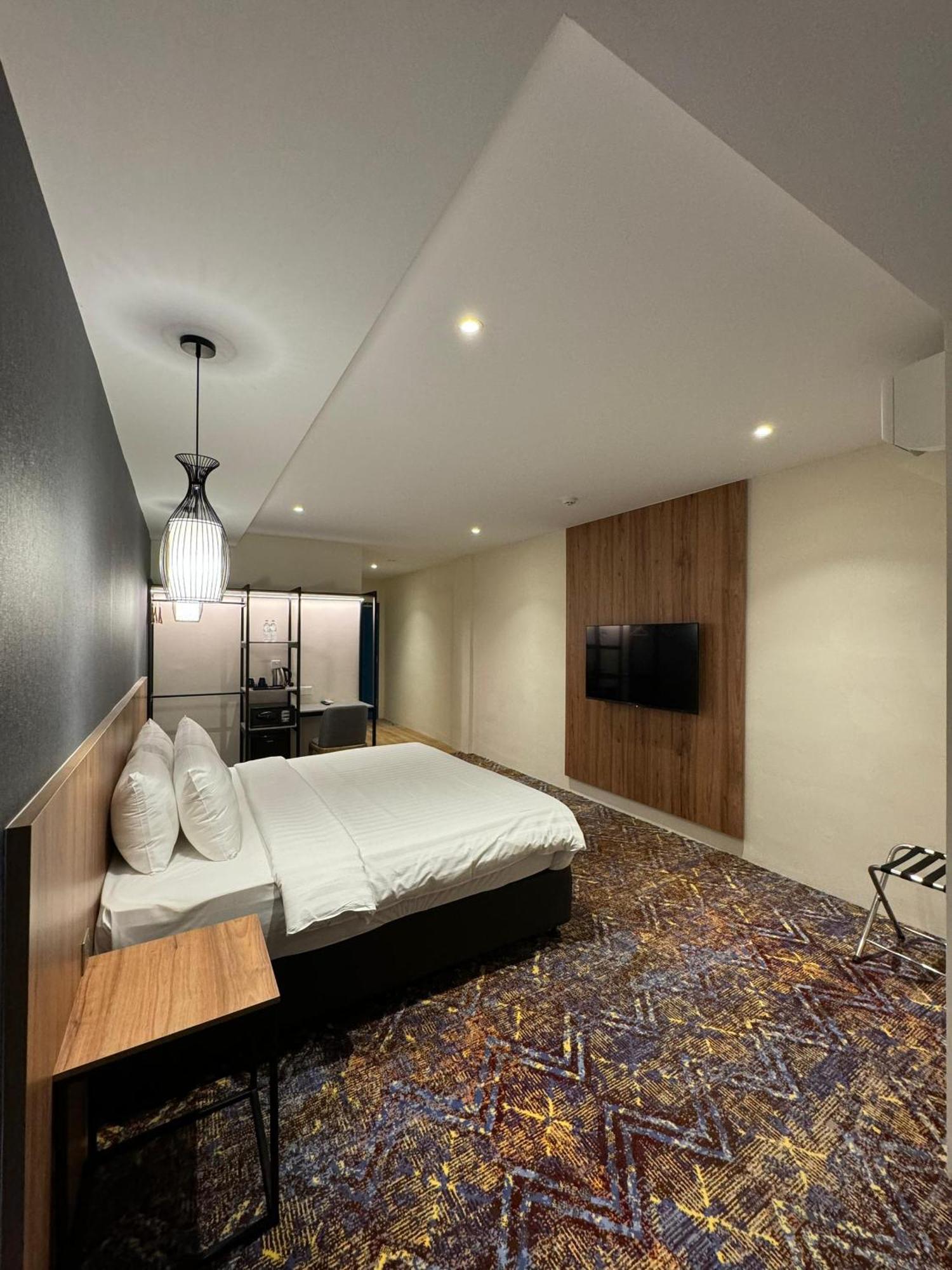 Le'Genda Hotel كاجانغ المظهر الخارجي الصورة