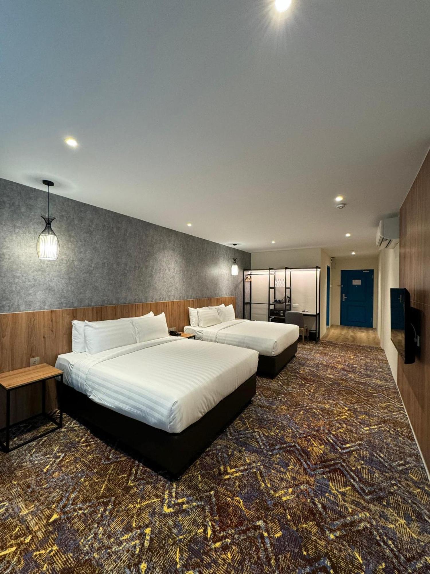Le'Genda Hotel كاجانغ المظهر الخارجي الصورة