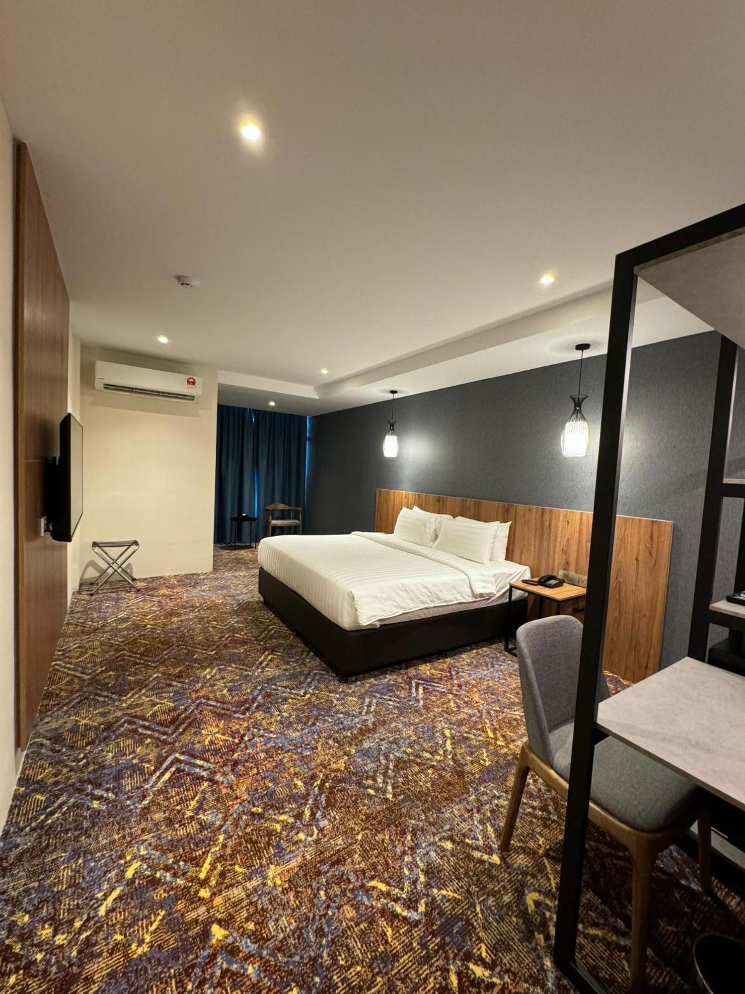 Le'Genda Hotel كاجانغ المظهر الخارجي الصورة